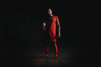 JERSEY BARU PERSIJA: CENTURY OF GLORY TERBANG BERKELILING JIS